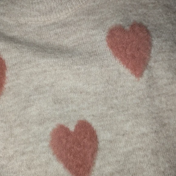 🩷♥️Crown& Ivy M Sweater Hearts - Picture 4 of 5